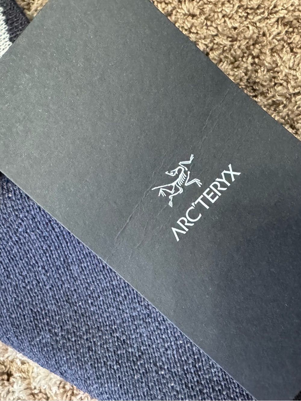Arc'teryx Black Beanie with Light Gray Skeleton Logo - Picture 3 of 5